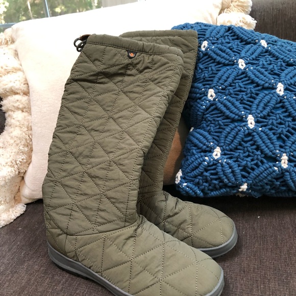 bogs women's snowday tall boot